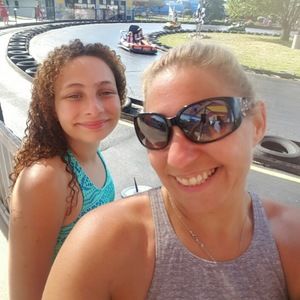 Meet your Posher, Chrissy